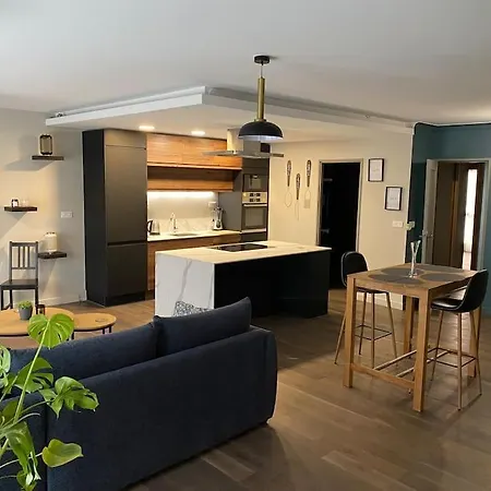 Chaleureux A - 2 Apartment